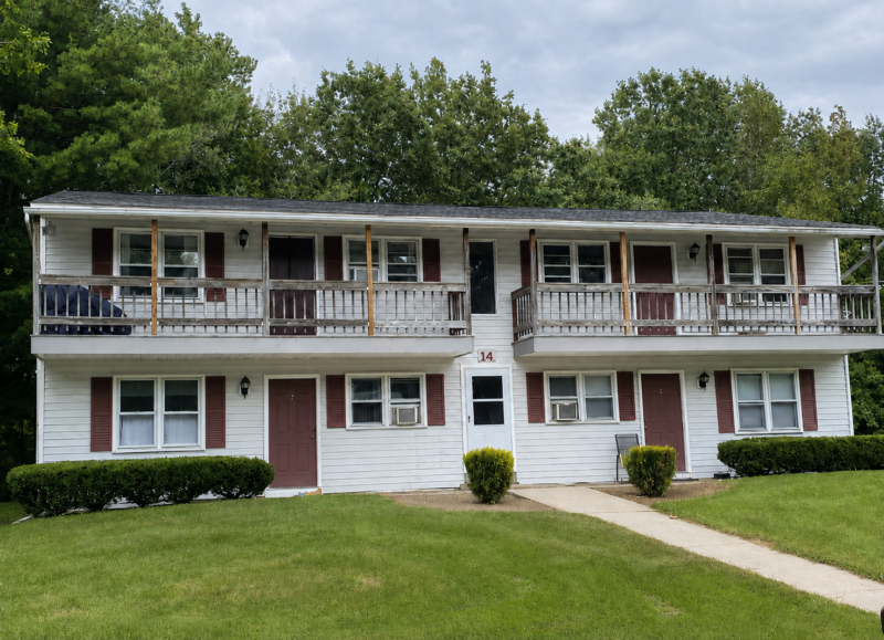 Halfmoon Garden Apartments