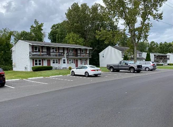 Halfmoon Garden Apartments