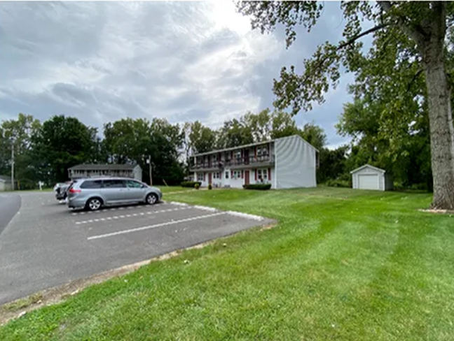 Halfmoon Garden Apartments